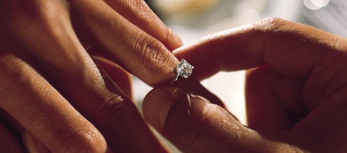 How Much Should You Spend on an Engagement Ring? (A Northern Ireland Buyer's Guide)