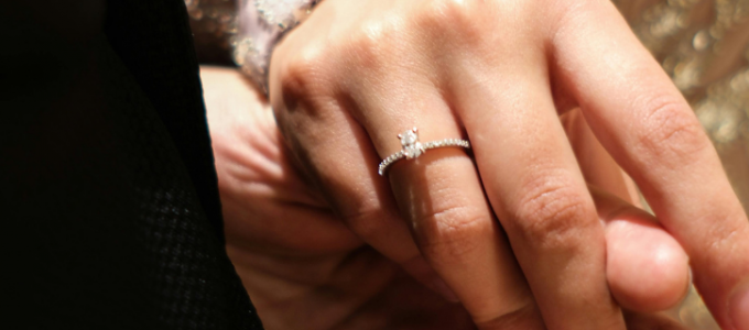 5 Classic Engagement Ring Styles That Will Never Go Out of Date