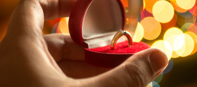 Winter Care Guide for Fine Diamond Rings: Protecting Your Sparkle From Cold Weather and Hand Creams