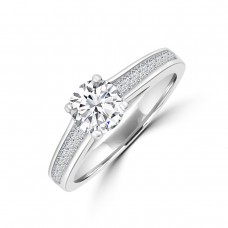 Platinum Diamond Solitaire ring with Princess cut Shoulders