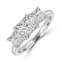 Platinum Three-stone Princess DSi2 Diamond ring