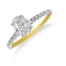 18ct Gold Oval cut GSi2 Diamond Solitaire Ring