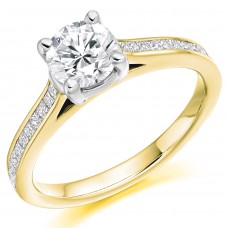 18ct Gold Platinum Solitaire DSi2 Diamond Princess ring