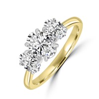 18ct Gold Platinum Oval GVS2 Diamond Trilogy ring