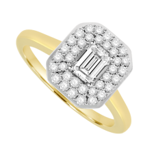 18ct Gold Emerald cut Diamond Solitaire Cluster Ring