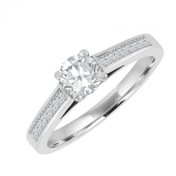 18ct White Gold Diamond Solitaire Ring