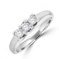 18ct White Gold Three-stone Diamond Engagement ring