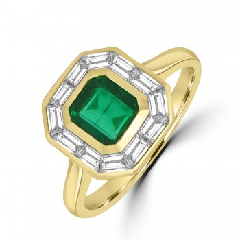 18ct Gold Emerald and Baguette Diamond Cluster ring 18ct Gold Emerald and Baguette Diamond Cluster ring