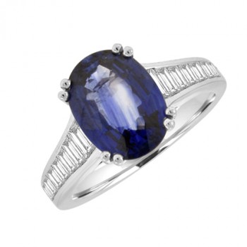 18ct White Gold oval Sapphire & Diamond Baguette Ring