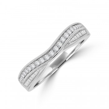 Platinum Baguette & Brilliant cut Diamond shaped Wedding ring