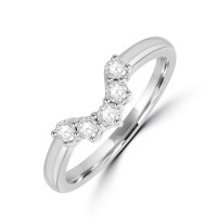 Platinum Five Diamond Bow Shaped Eternity ring