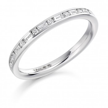 18ct White Gold Brilliant & Baguette Diamond Wedding Ring