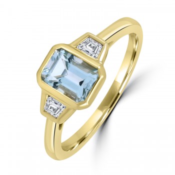 9ct Gold Sky Blue Topaz and Trapezoid Diamond ring