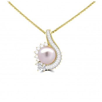18ct Gold South Sea Pearl and Diamond Oyster pendant chain