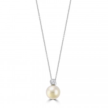 18ct White Gold Pearl and Rubover Diamond Pendant Chain