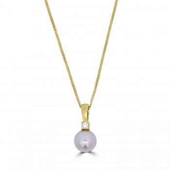 9ct Gold Diamond Freshwater Pearl pendant chain.